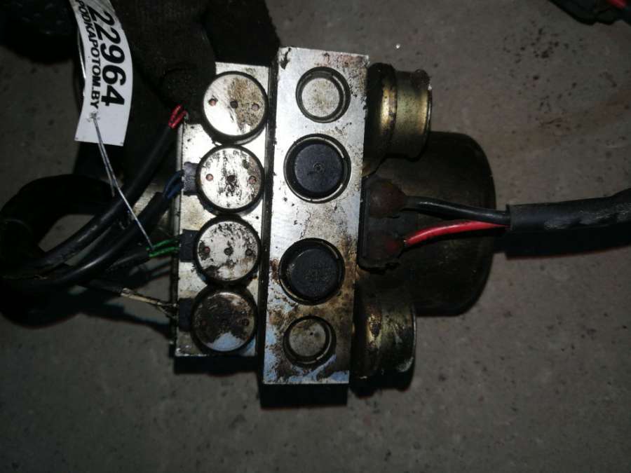 Блок ABS к Mazda Millenia 1999