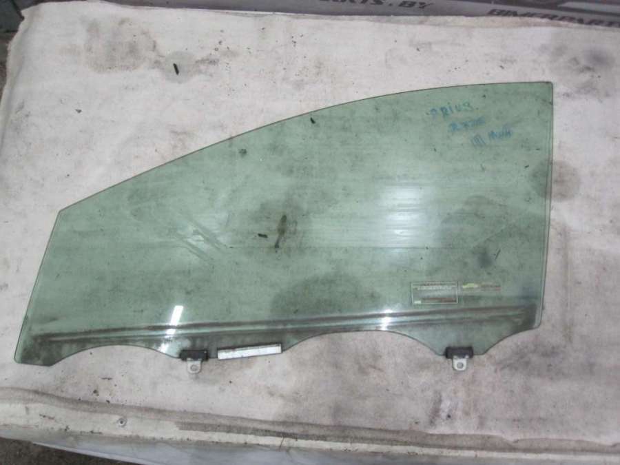 Стекло двери передней левой к Toyota Prius 2005