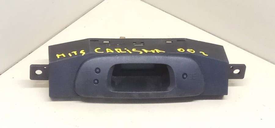 Часы к Mitsubishi Carisma 2000