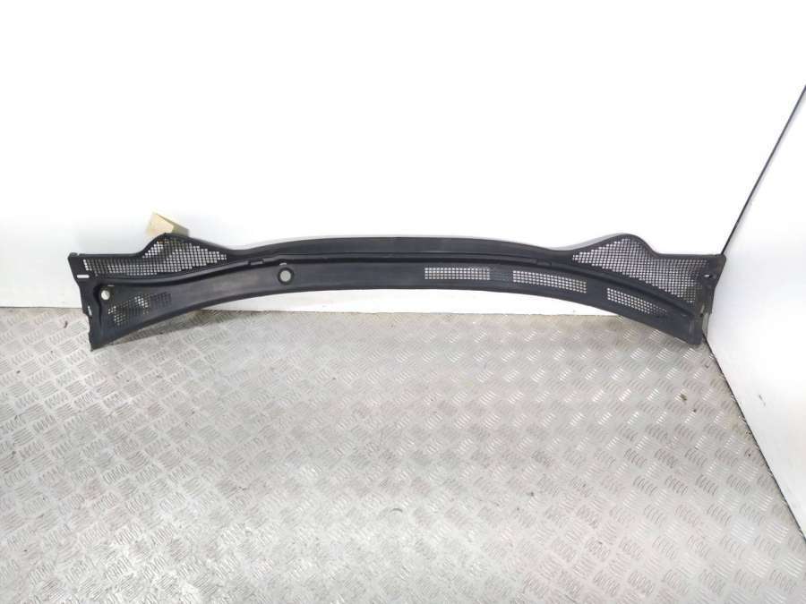 Дождевик к Renault Laguna 2010