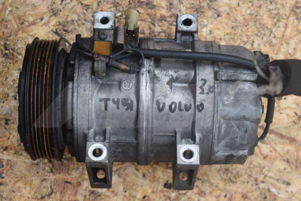Компрессор кондиционера к Volvo S80 2001