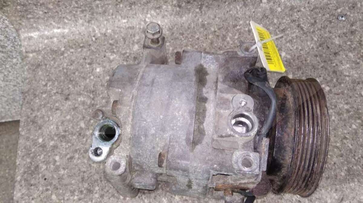 Компрессор кондиционера к Alfa Romeo 145 2000