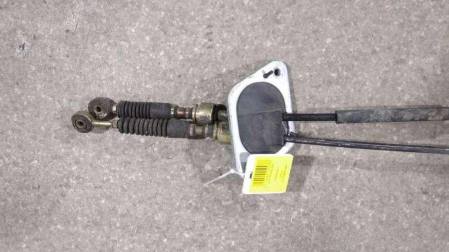 Трос кулисы КПП к Toyota RAV 4 2004