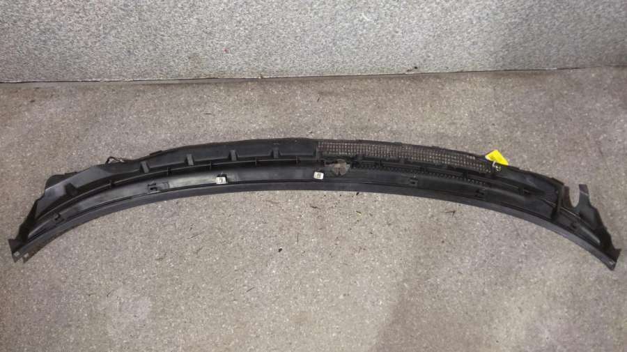 Дождевик к Mazda 626 2000