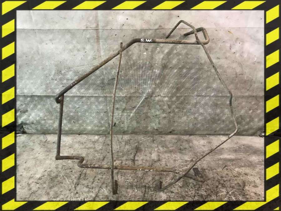 Крепление запаски к Mitsubishi Space Wagon 1997