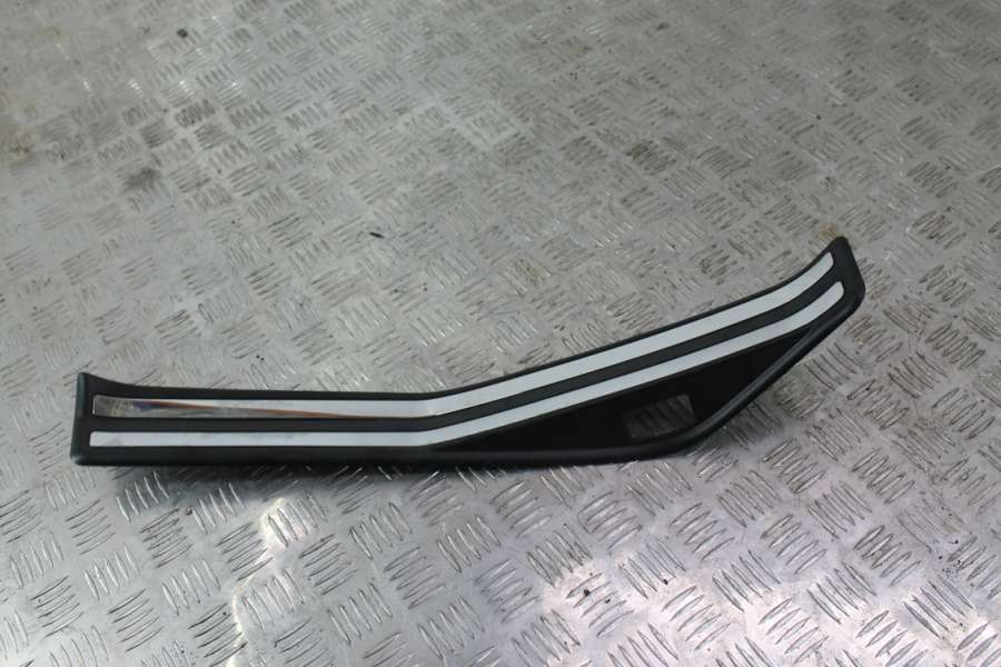 Накладка к BMW 3 series 2003