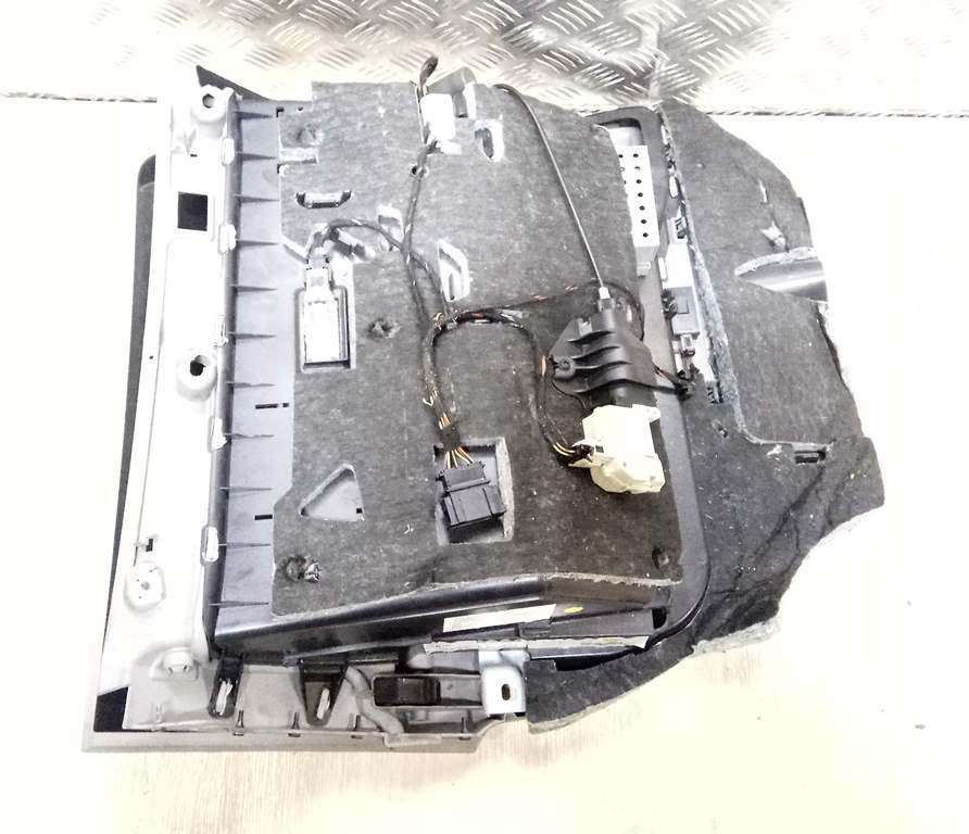 Бардачок к Audi A6 2006