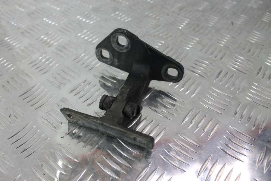 Петли к BMW X5 2004