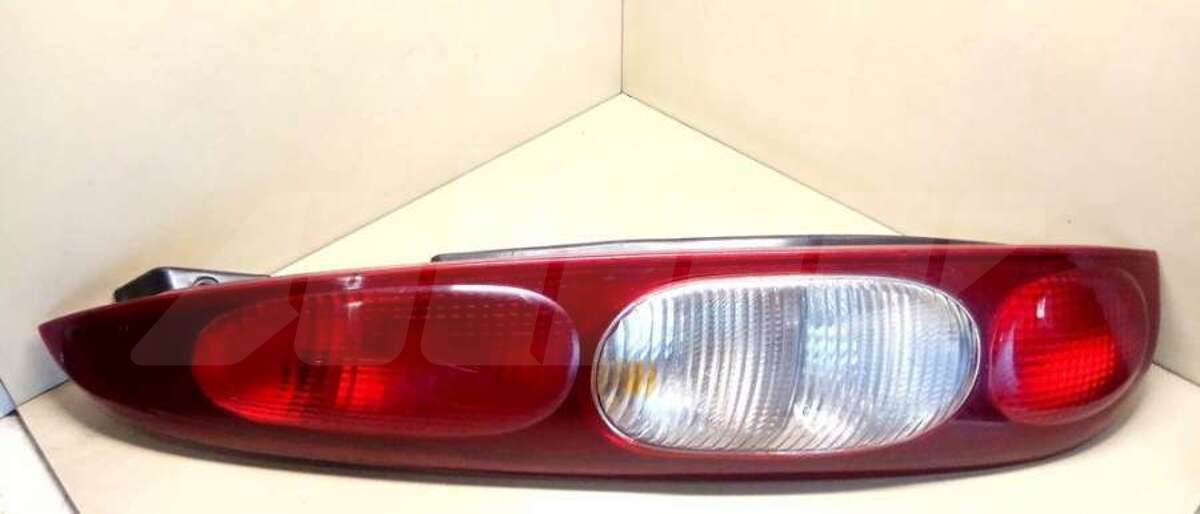 Фонарь задний левый к Kia Clarus 2000