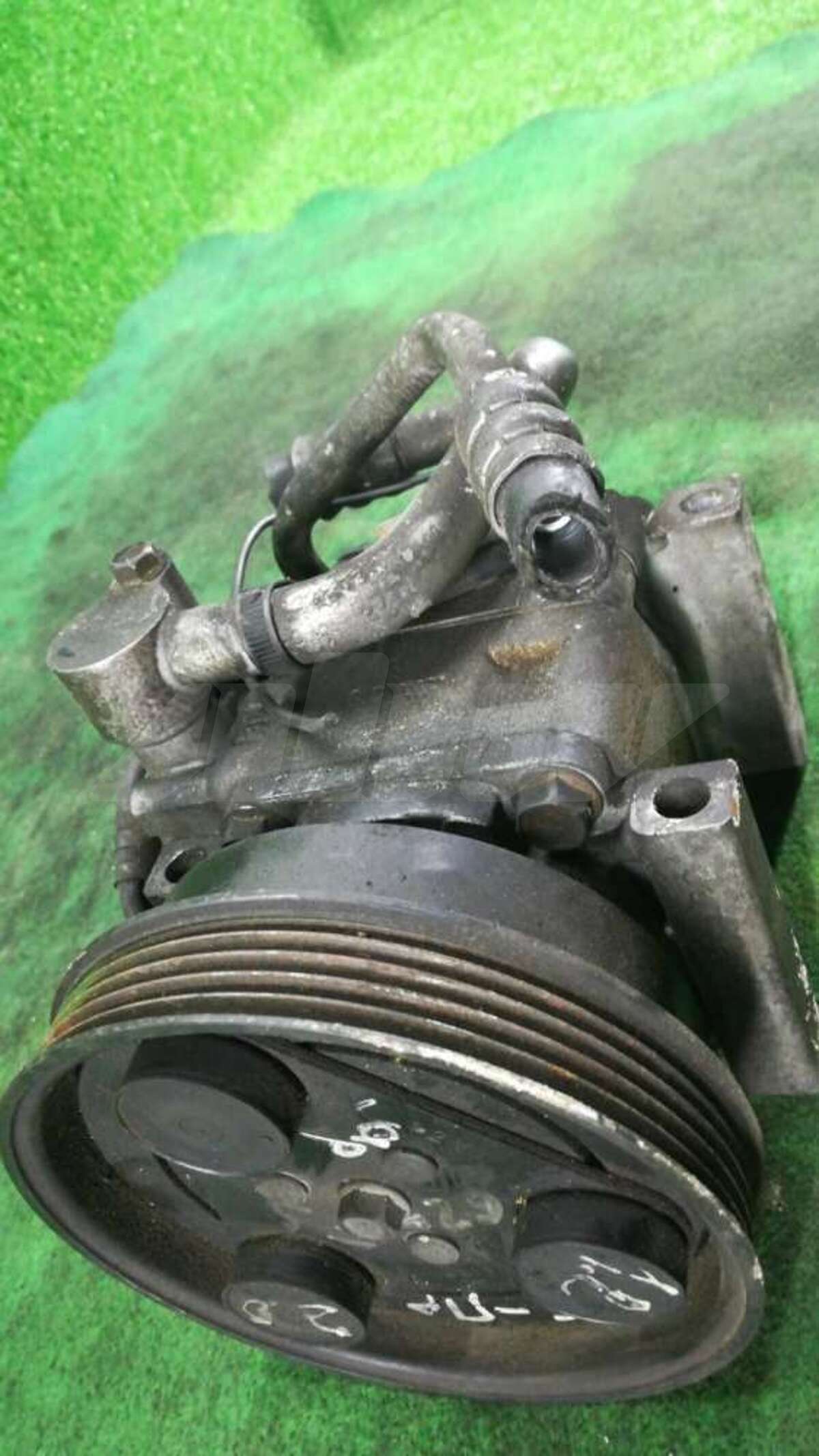 Компрессор кондиционера к Mazda 626 2000