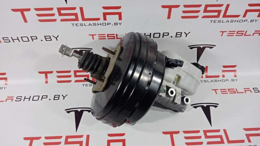 Вакуумный усилитель тормозов к Tesla Model S 2015