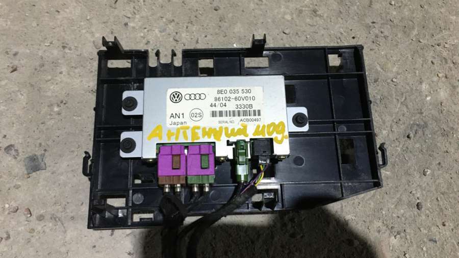 Усилитель антенны к Audi A4 2005