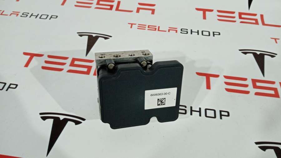 Блок ABS к Tesla Model S 2015