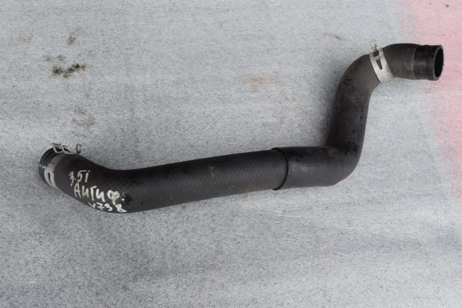 Патрубок к Toyota Camry 2008