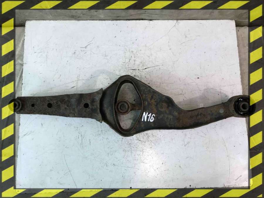 Маятник задней балки к Nissan Almera 2002