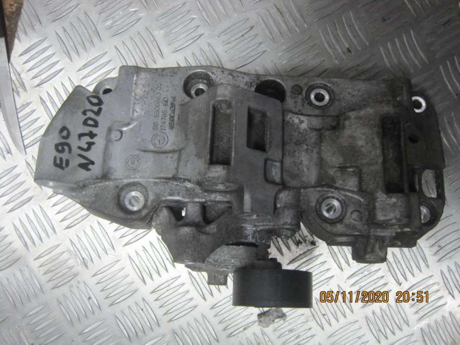 Кронштейн генератора к BMW X3 2010
