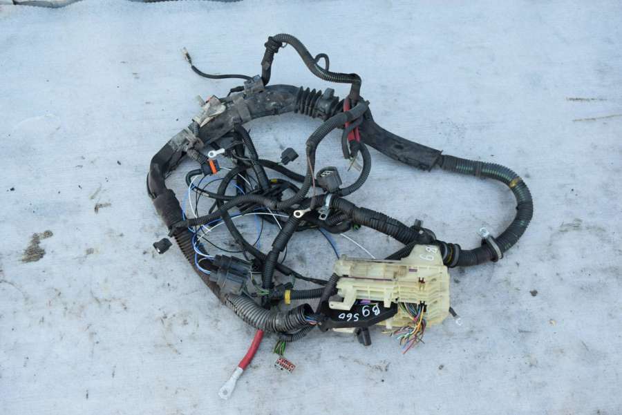 Проводка двигателя к Volvo S60 2002