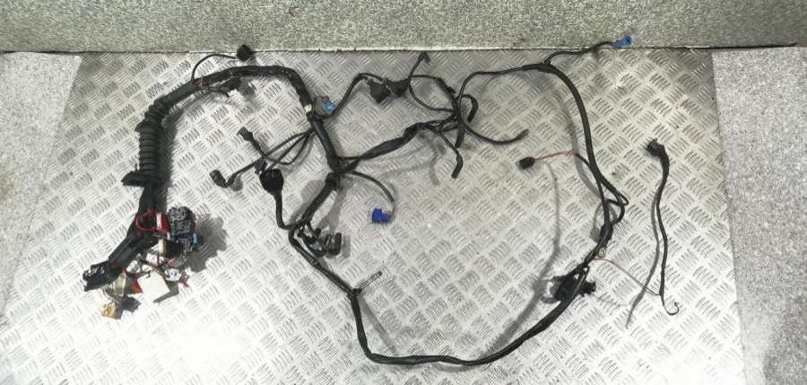 Проводка к Volkswagen Passat 2003