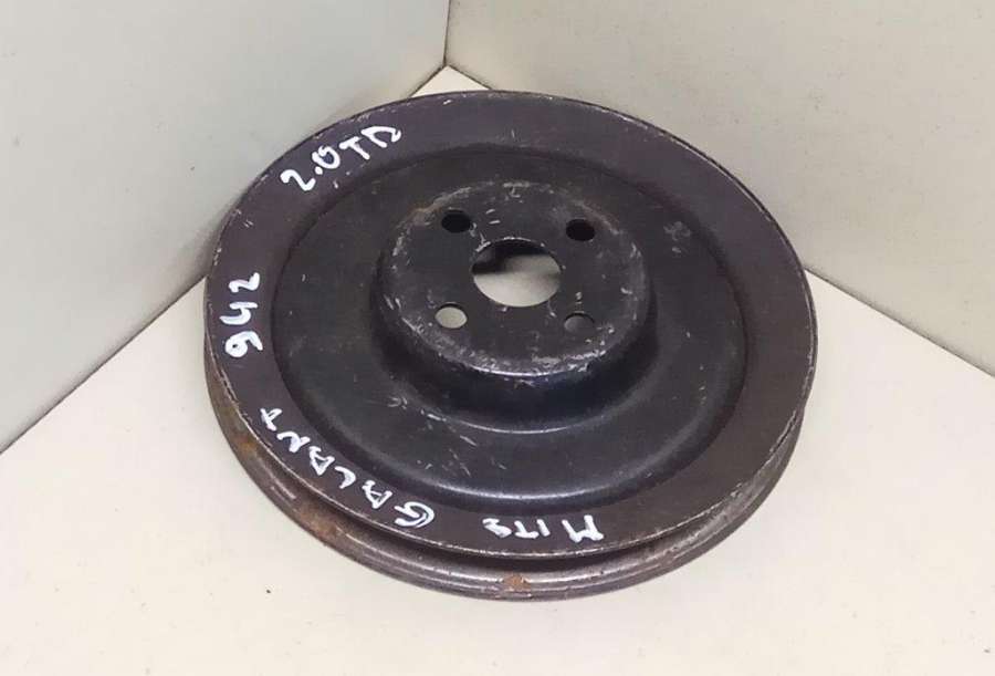 Шкив помпы к Mitsubishi Galant 1994