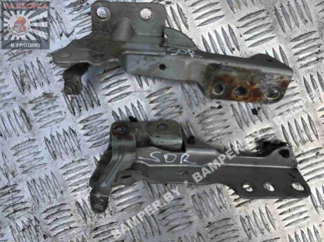Петля капота к Kia Sorento 2003