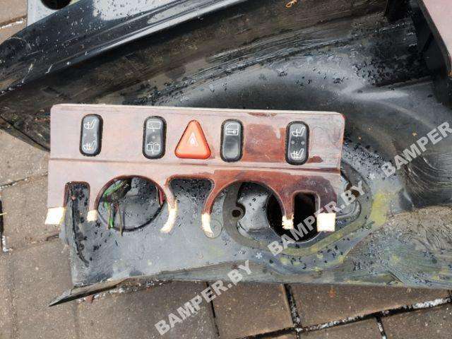 Блок кнопок к Mercedes-Benz C-klasse 1997