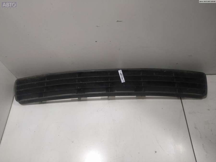 Решетка бампера к Audi A4 1994