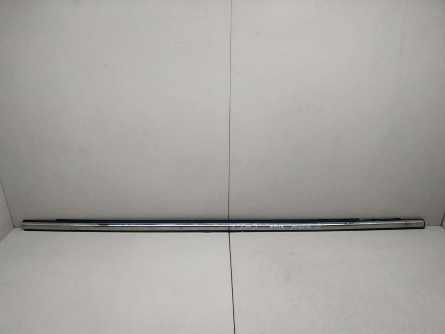 Уплотнитель к Mazda CX-7 2008