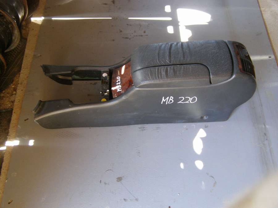 Подлокотник к Mercedes-Benz S-klasse 2001