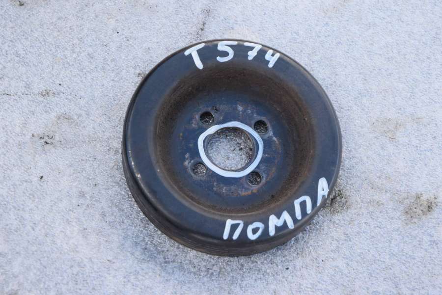 Шкив помпы к Smart Fortwo 2000