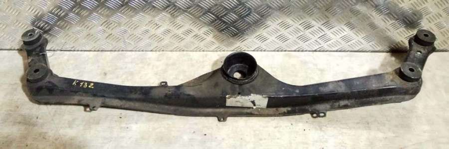 Балка под радиатор к SEAT Cordoba 2001