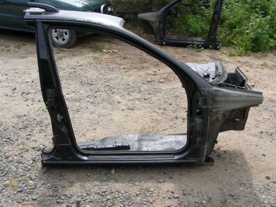 Боковина кузова правая к Opel Omega 2000