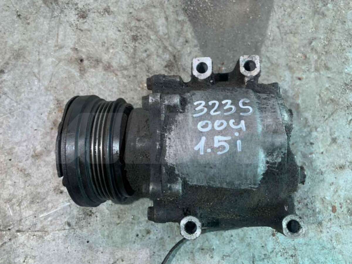 Компрессор кондиционера к Mazda 323 1997