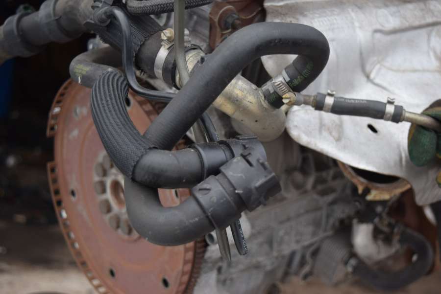 Патрубок отопителя (печки) к Volvo V70 2008