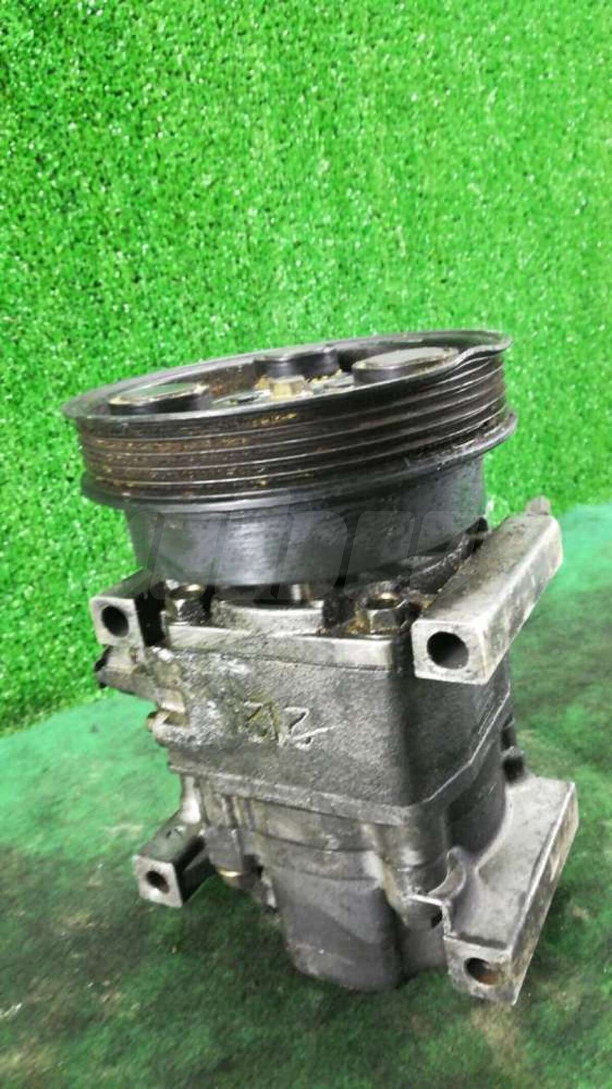 Компрессор кондиционера к Mazda 626 1998