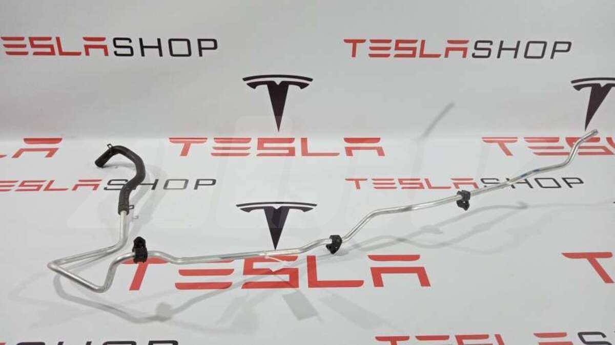 Трубка кондиционера к Tesla Model S 2012