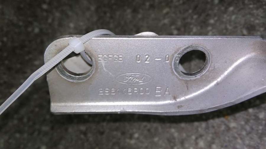 Петля капота правая к Ford Fusion 2006