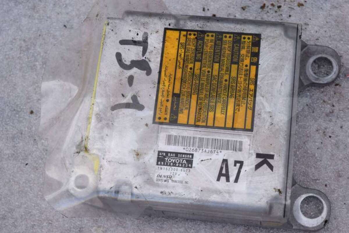 Блок AirBag к Toyota Camry Solara 2004