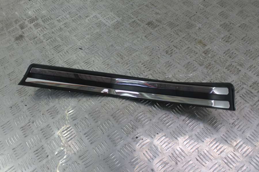 Накладка к BMW 3 series 2006