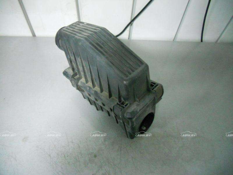 Воздушный фильтр к Rover 200 2000