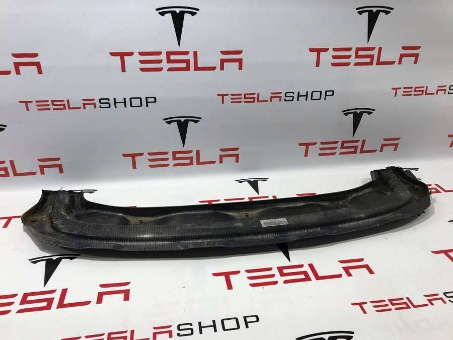 Усилитель бампера переднего к Tesla Model S 2021