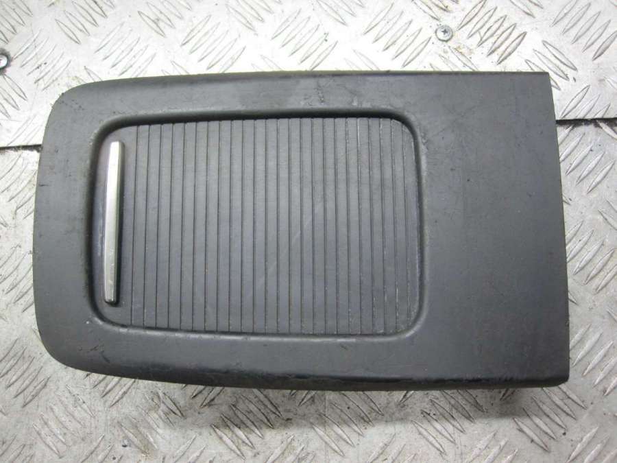Бардачок к BMW 3 series 2008