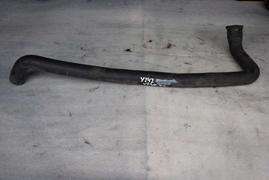 Патрубок к Volvo XC90 2008