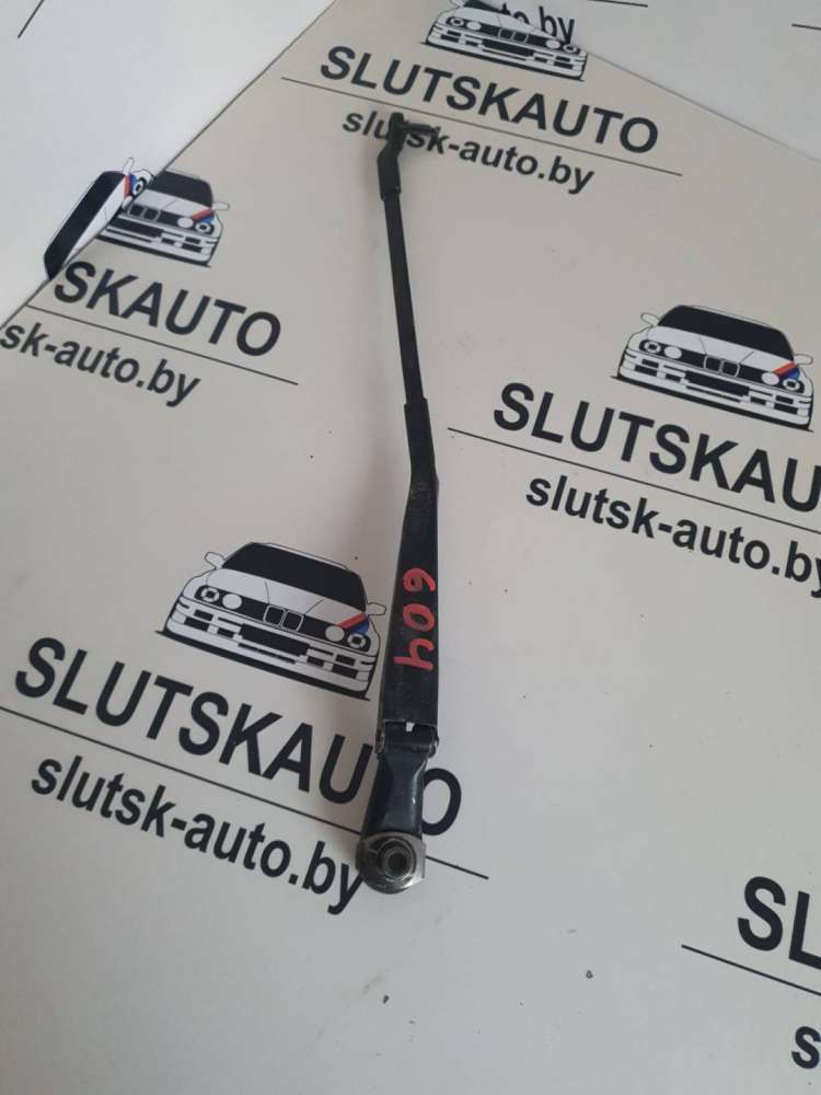 Щеткодержатель к Mercedes-Benz S-klasse 2005