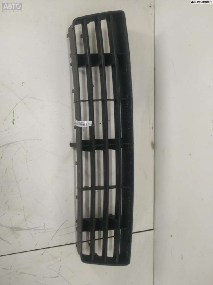Решетка бампера к Audi A6 1998