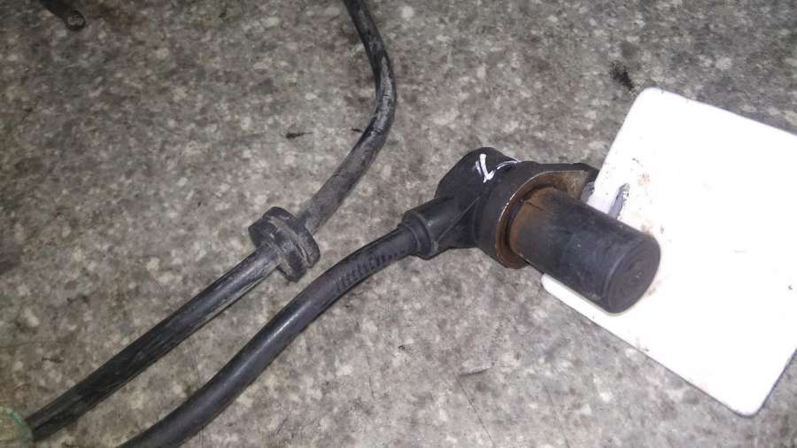Датчик ABS к Daewoo Leganza 2000
