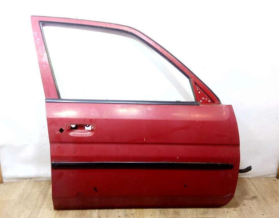 Уплотнитель к Mazda Demio 2000