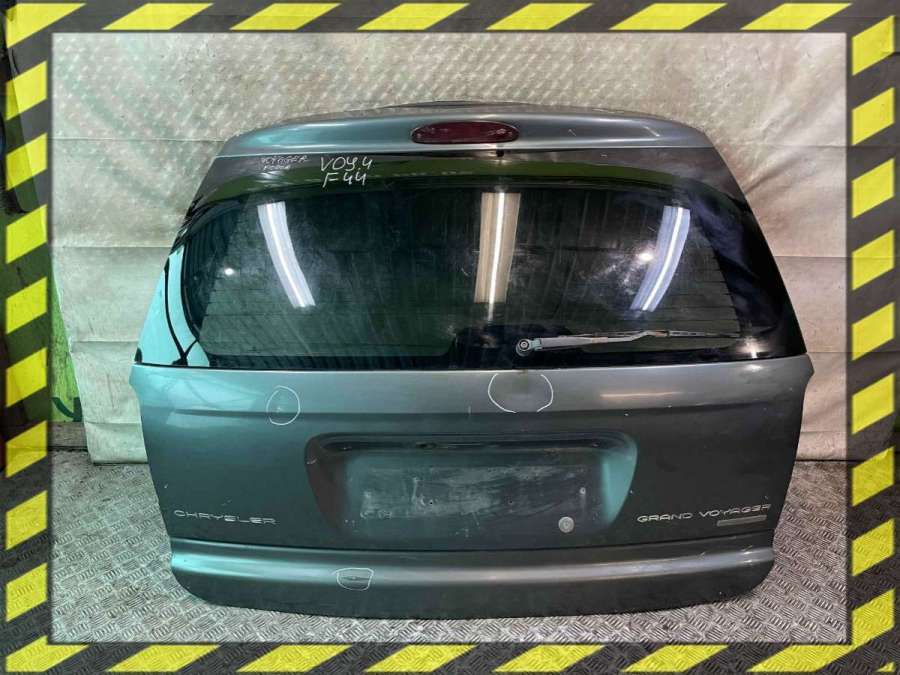 Крышка багажника (дверь 3-5) к Chrysler Voyager 2003