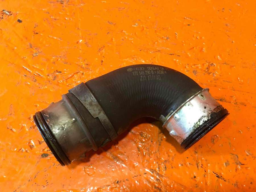 Патрубок к Volkswagen Golf Plus 2007