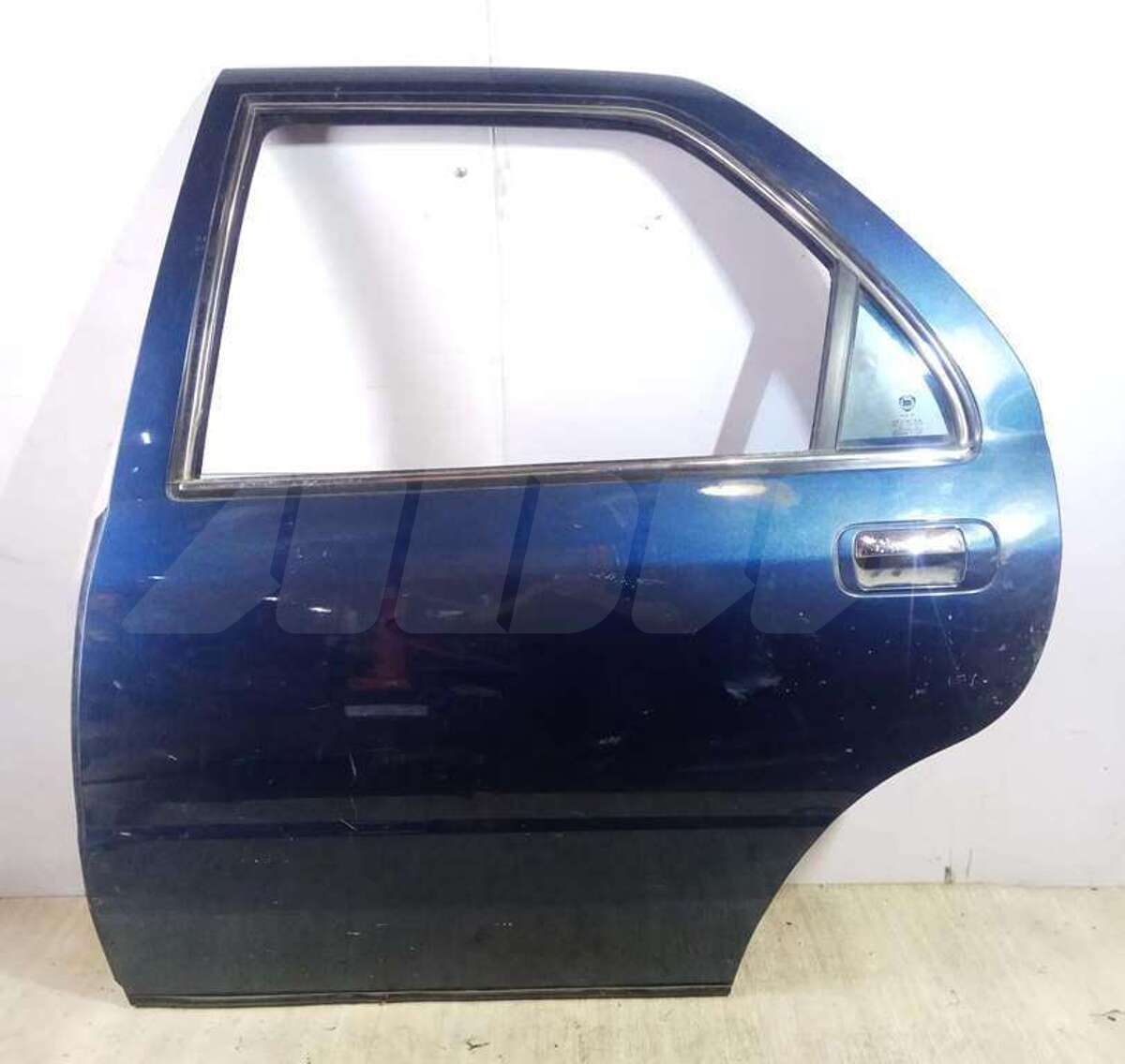 Дверь задняя левая к Lancia Kappa 1999