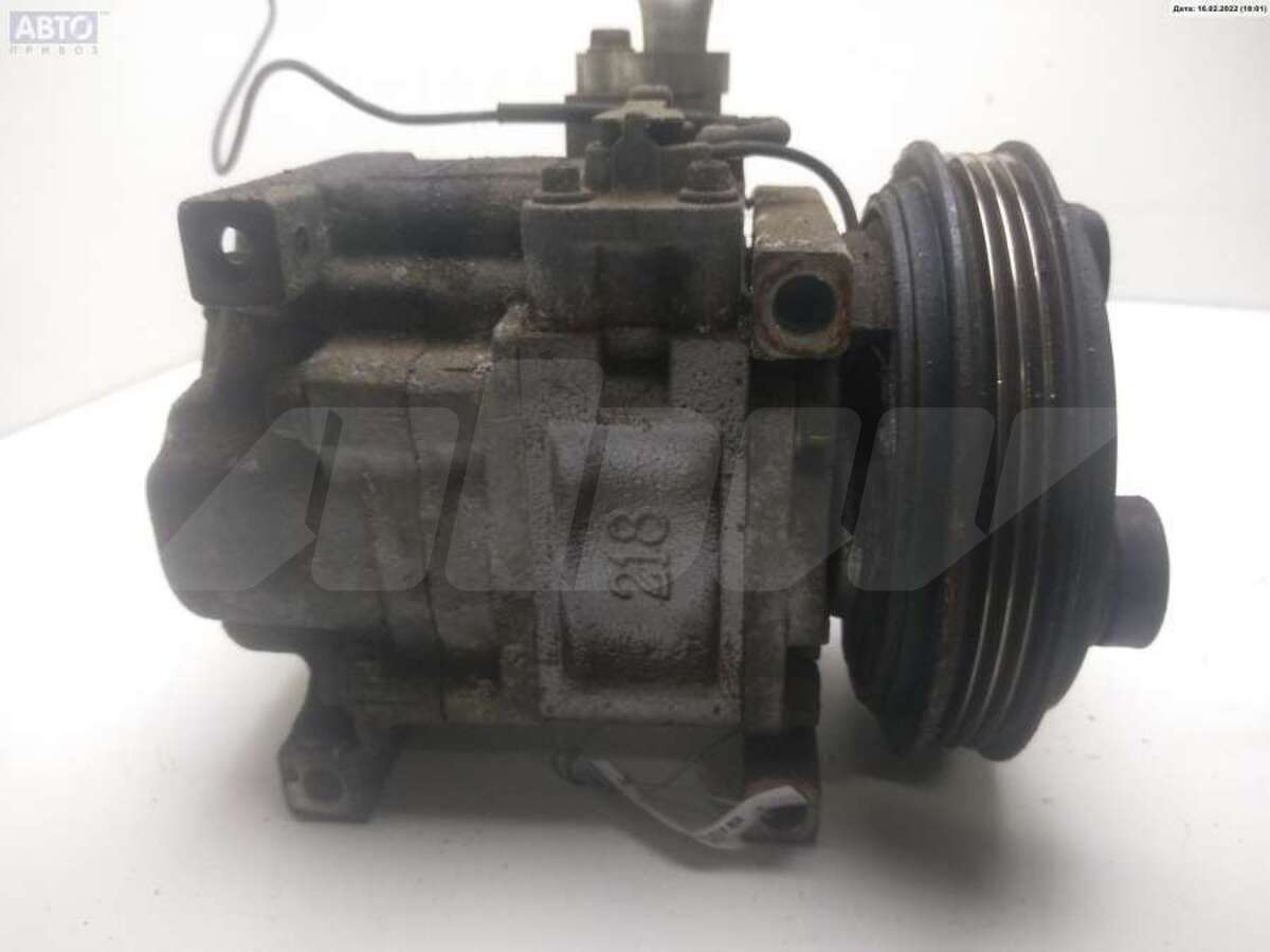 Компрессор кондиционера к Mazda Demio 2000